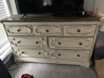 Dresser and nightstand