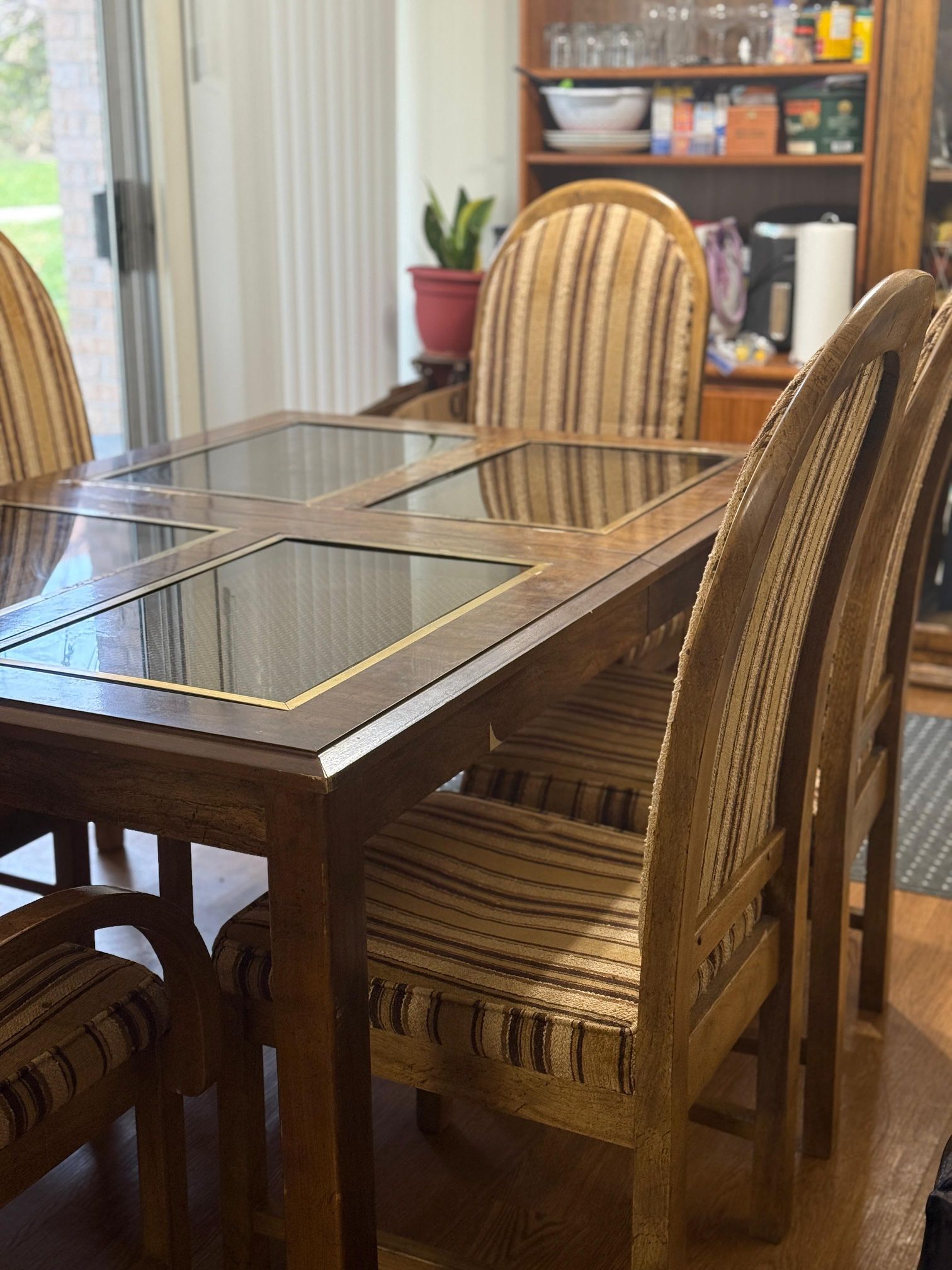 Dining Table With 6 Chairs 