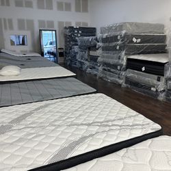 Queen Mattress Event Happening Now!