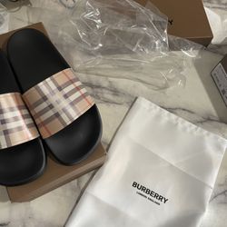 Burberry Slides 