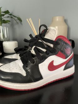 Air Jordan Mid Boys Size 13 