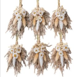Bridesmaid gift favors