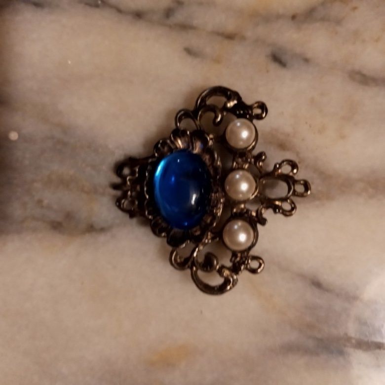 Brooch Pin Vintage