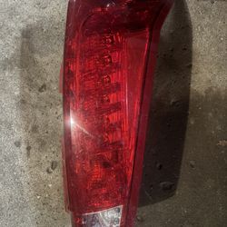 2010-2016 Cadillac SRX Taillight RH