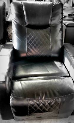 Black Manual Reclining Chair