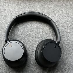 Sony Headphones Barely Used
