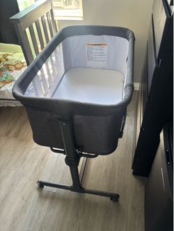 Larex Baby Bassinet