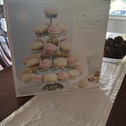 Cupcake Stand 