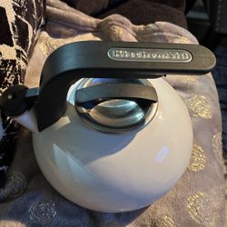 Kettle Kitchenaid  Semi New