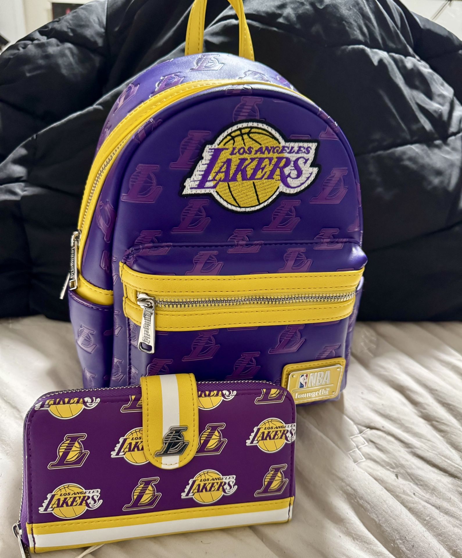 *Read Description *Loungefly Backpack And NBA Los Angeles Lakers Zip Around Wallet