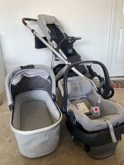 UPPAbaby Vista Stroller with Mesa Car Seat and Bassinet