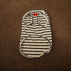 New Dog Cloths  Size Small Firm