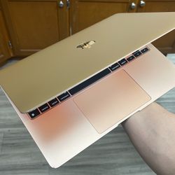 MacBook Air 13.3-inch 2020 M1 Chip