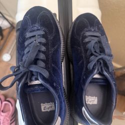 Onitsuka Tiger (Momo TWICE)