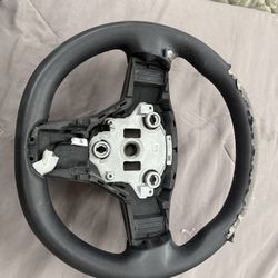 OEM USED STEERING WHEEL TESLA MODEL Y W/ Heating