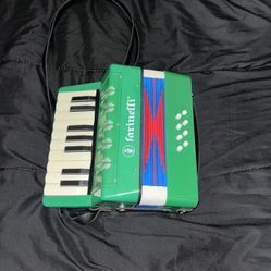 17 Key accordion 