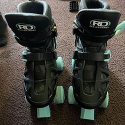 Kids Roller Skates/ Patines Para niños