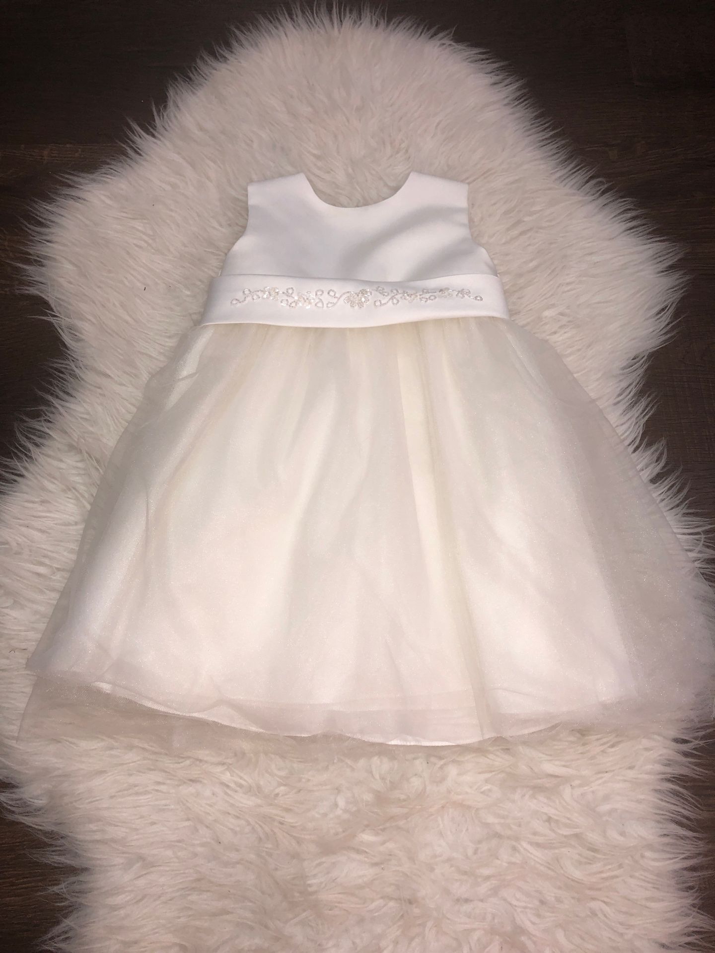 David's bridal flower girl dress 24mths