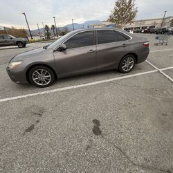 Toyota Camry 2016 