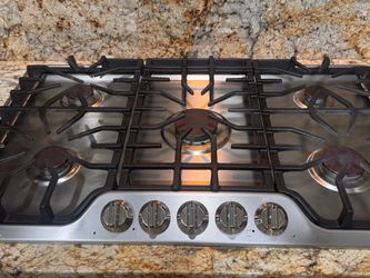 Stainless Steel 5-Burner Gas Cooktop