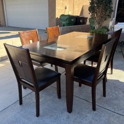 Dining Table With Five Chairs 