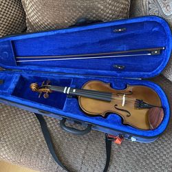 Stentor violin