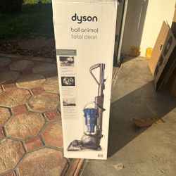 Dyson vacuum Ball Animal 