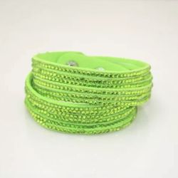 Green rhinestone double wrap bracelet