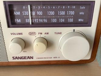 Sangean WR-11 AM/FM Tabletop Radio