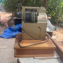 Old Cash Register 
