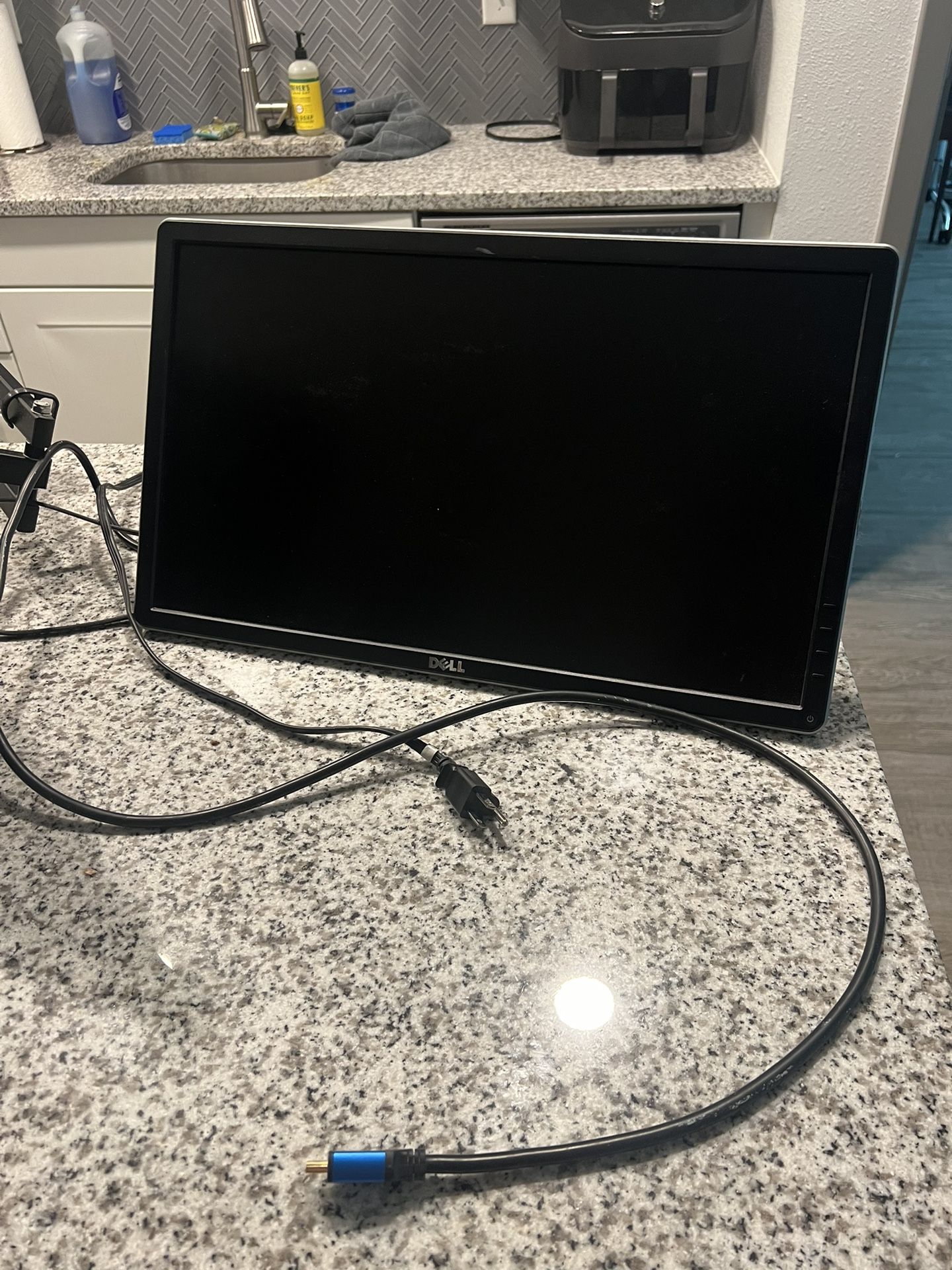 2 monitors with accessories included
