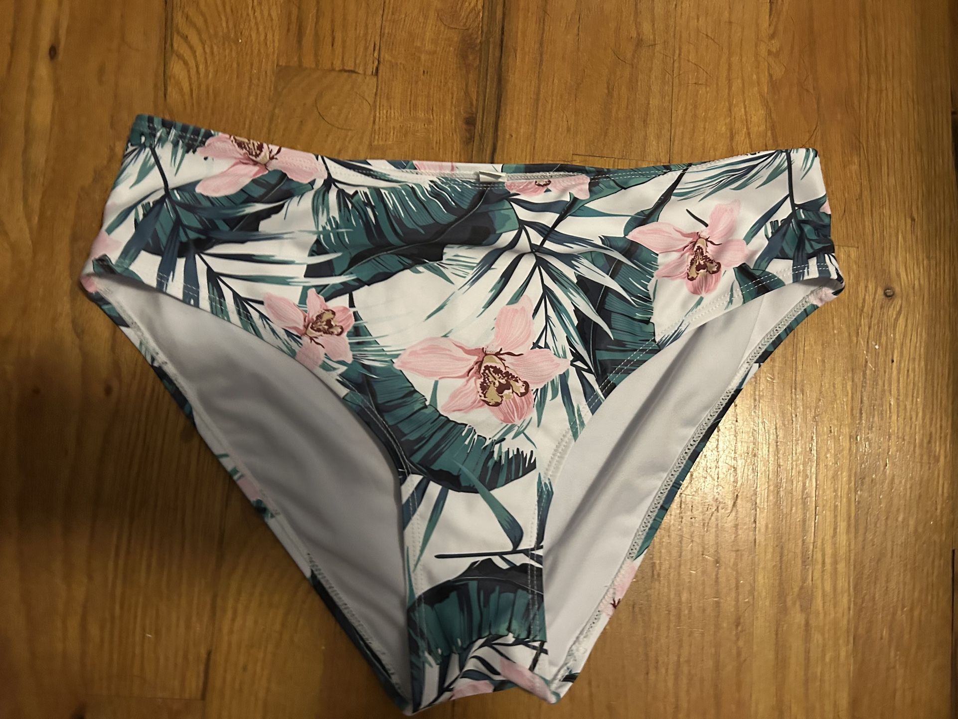White and green floral bikini bottoms size large 