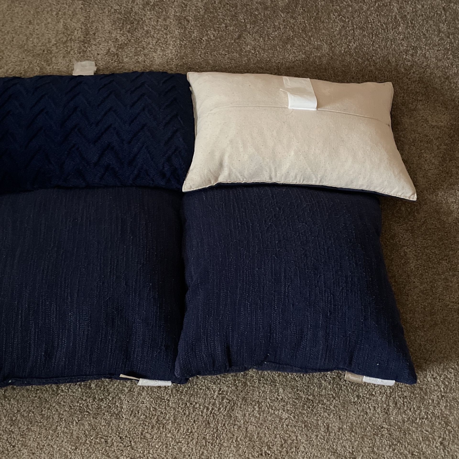 Decorative Couch Pillows for Sale in Cleveland, OH OfferUp