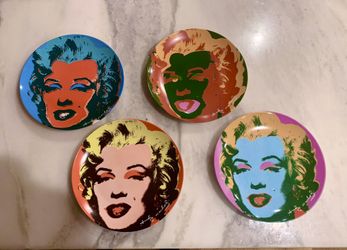 Andy Warhol Marilyn Monroe Collector’s Plate Set