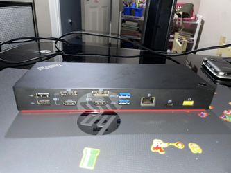 **Lenovo ThinkPad Universal USB-C Dock Model VDK4930