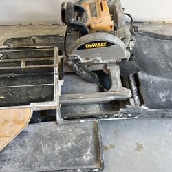 Tile Saw Dewalt