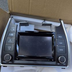 2015 - 2017 TOYOTA STEREO CD, Aux, Bluetooth, USB
