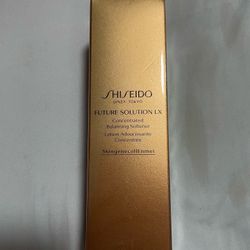 SHISEIDO  Future Solution LX Concentrated Balancing Softener