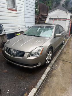 2004 Nissan Maxima