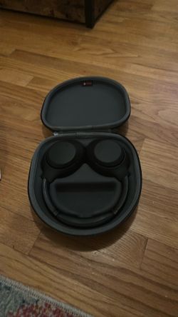 Sony WH-XB900N Headphones