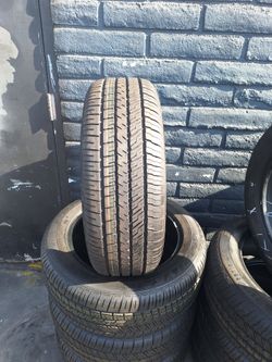 P235/55R18 Goodyear eagle