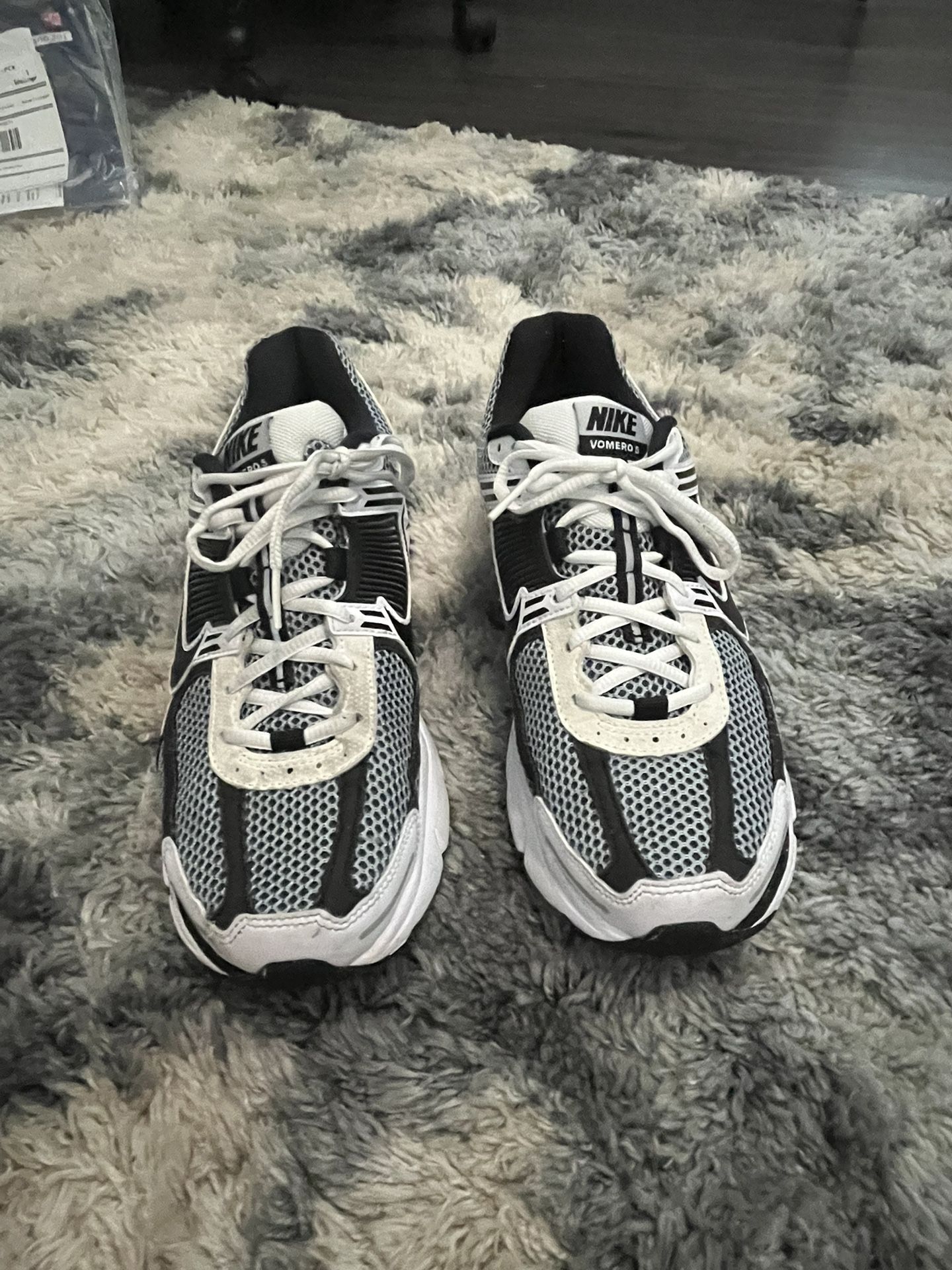 Nike Vomero 5 Men’s 9.5