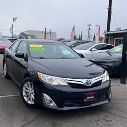 2012 Toyota Camry Hybrid XLE
