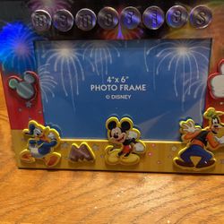 Memories Disney Picture Frame By Jerry Leigh