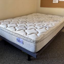 Hampton & Rhodes Amherst Pillow Top Mattress (Full)