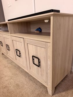 Oak tv stand
