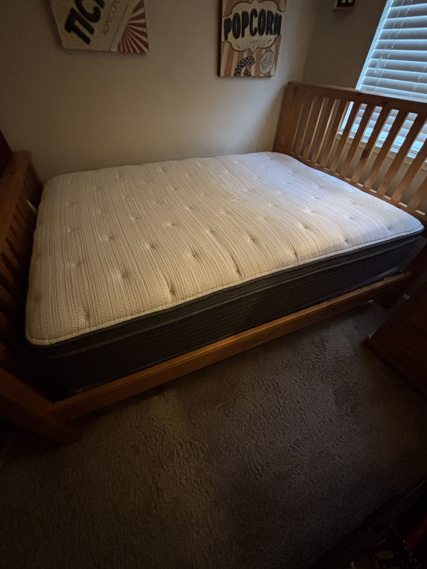 Full Queen Beauty Rest Mattress