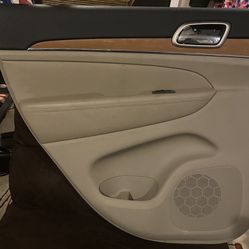 2011 Jeep Grand Cherokee Rear Driver Side Door Panel