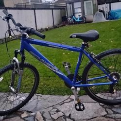 Schwinn Sidewinder Men's 26" Front Suspension Mountain Bike