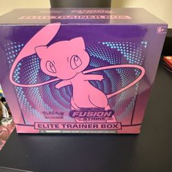 Fusion Strikes ETB